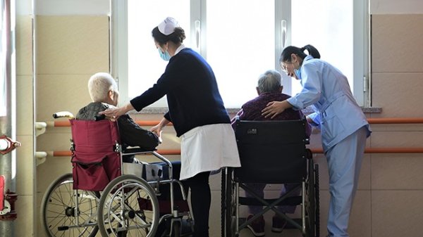 司法部部长贺荣：今年将在全国统一推行行政检查“扫码入企”