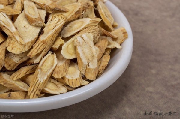 张锡纯整张方子补中有通、通中有养, 既扶正, 又不让补药壅滞!