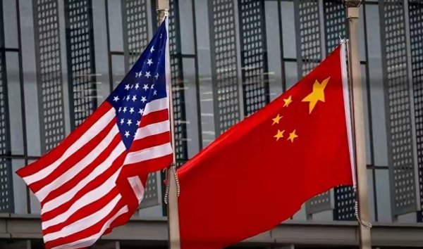 印媒罕见承认, 看透了一件事, 中国在全球地位可谓是“美国+1”